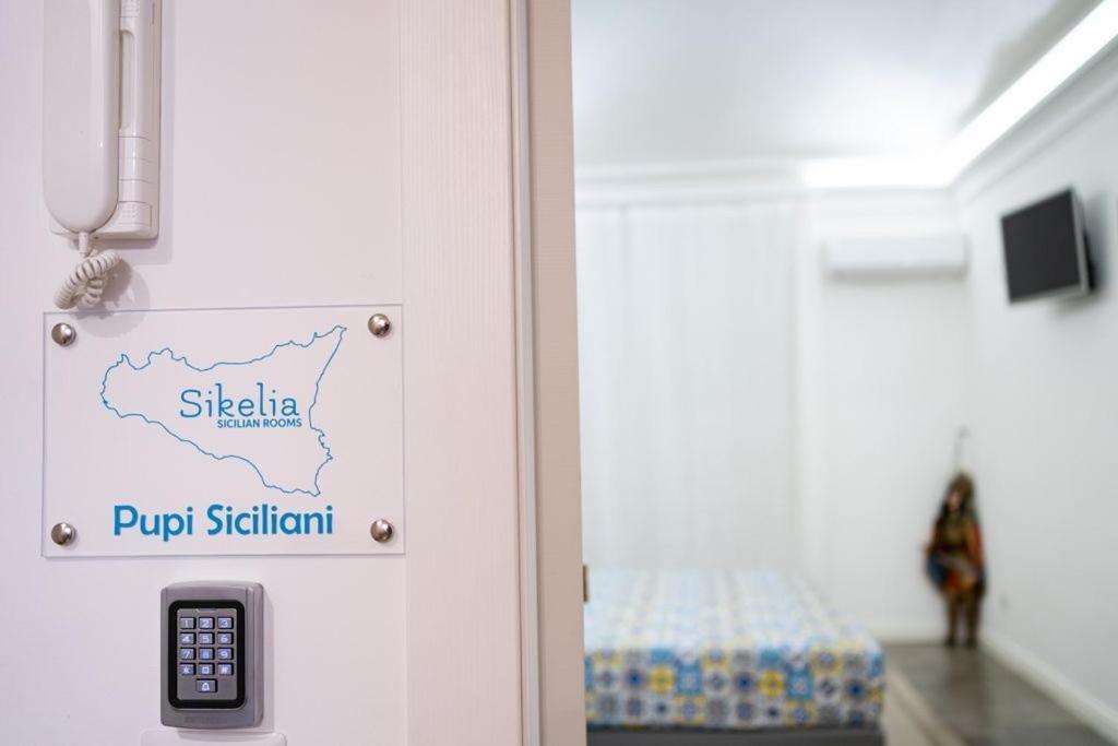 Sikelia-Sicilian Rooms คาตาเนีย ภายนอก รูปภาพ