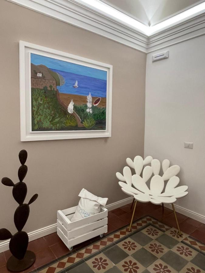 Sikelia-Sicilian Rooms คาตาเนีย ภายนอก รูปภาพ