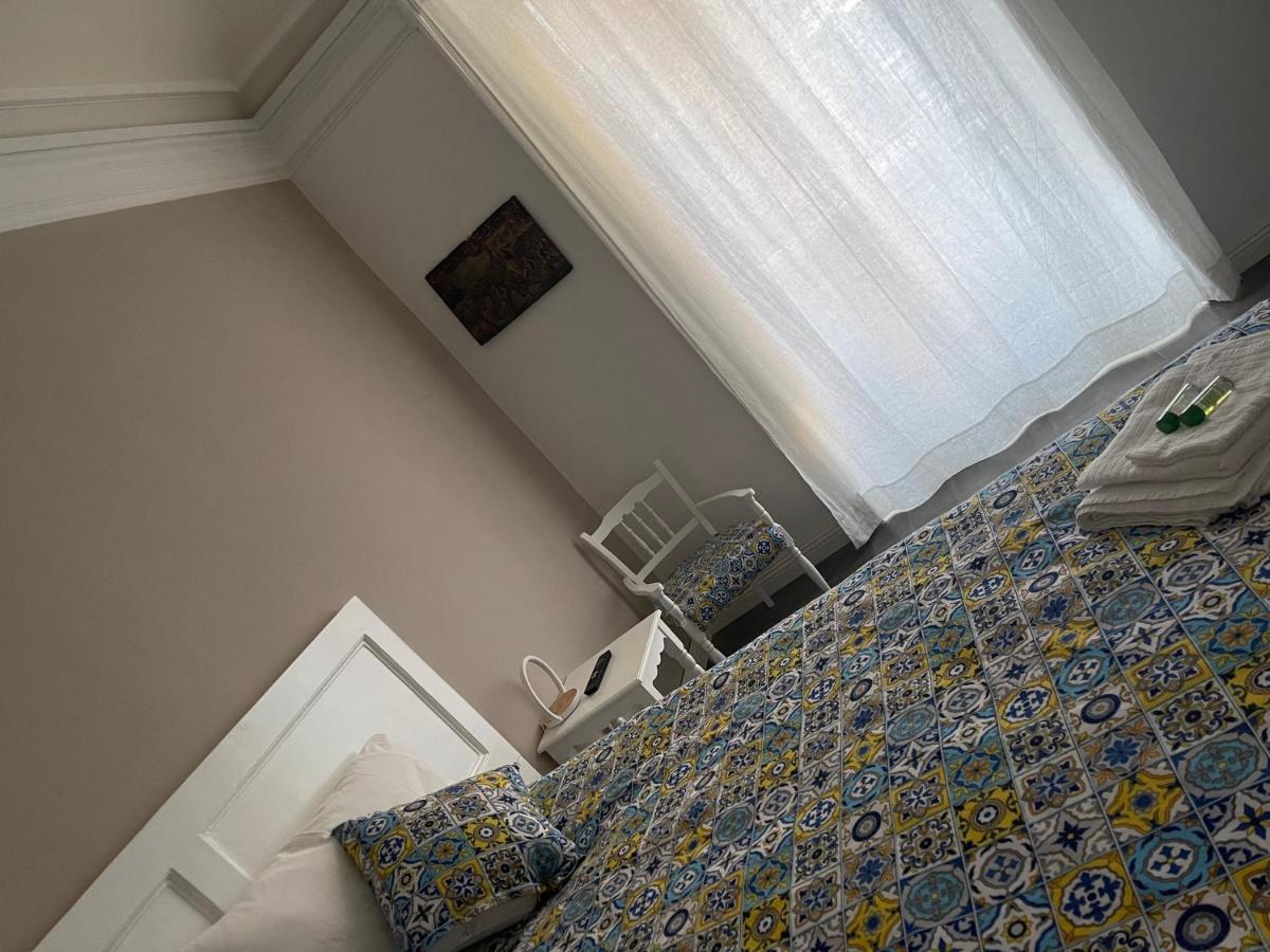 Sikelia-Sicilian Rooms คาตาเนีย ภายนอก รูปภาพ